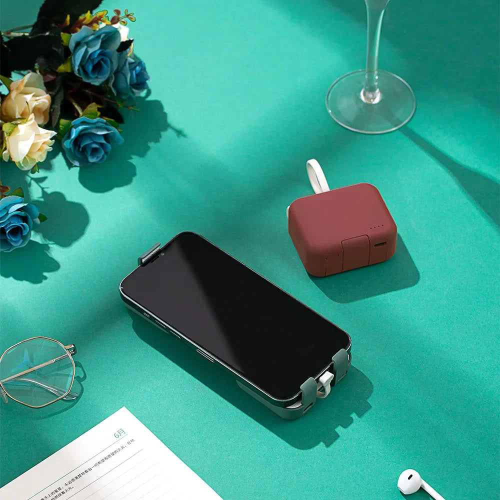 PowerPocket Compact Powerbank – Your Ultimate On-the-Go Charging Solution!